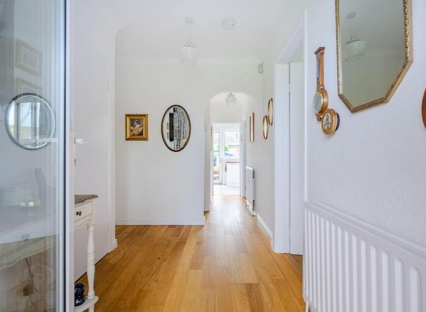 1 Rhanbuoy Park East, Seahill, Holywood, BT18 0DZ