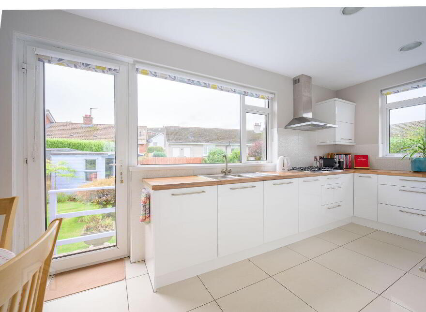 1 Rhanbuoy Park East, Seahill, Holywood, BT18 0DZ