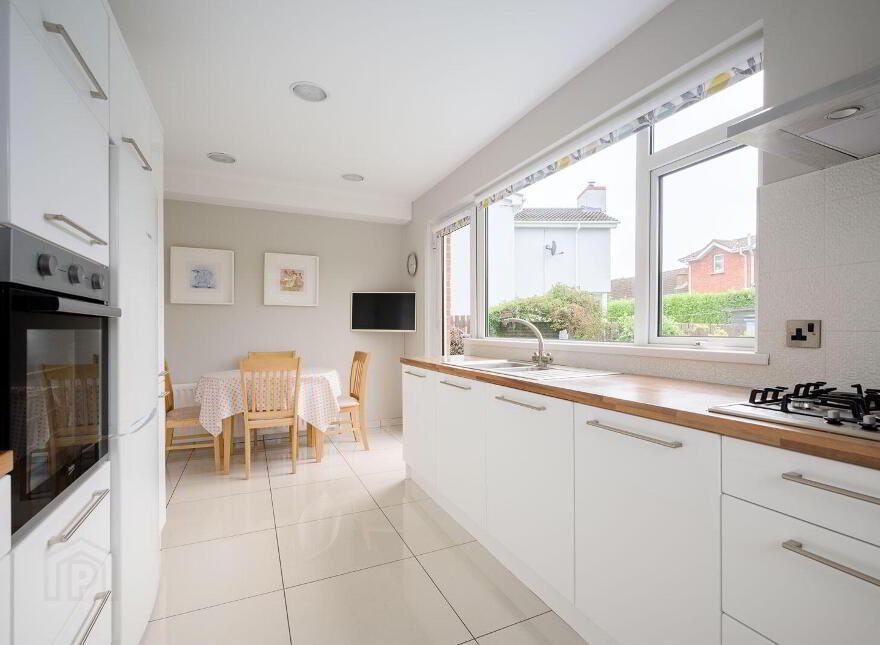 1 Rhanbuoy Park East, Seahill, Holywood, BT18 0DZ