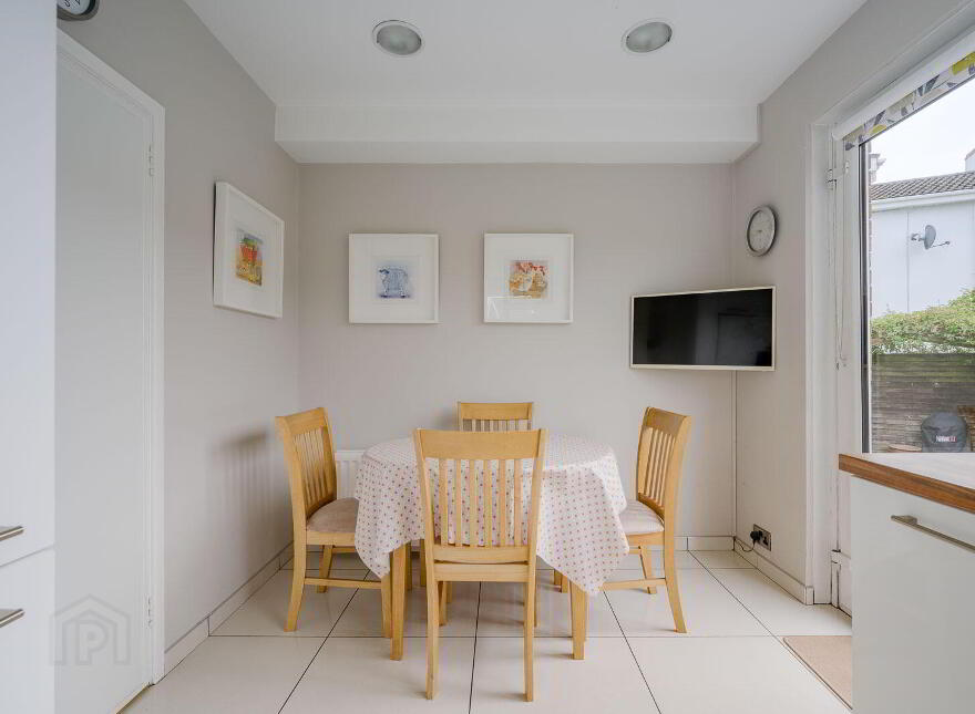 1 Rhanbuoy Park East, Seahill, Holywood, BT18 0DZ