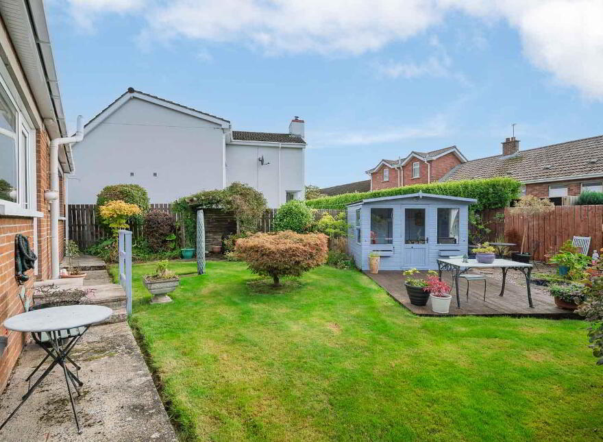 1 Rhanbuoy Park East, Seahill, Holywood, BT18 0DZ
