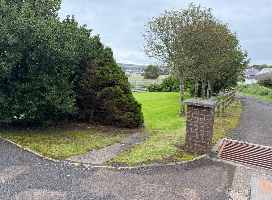 6 Ballaghmore Road, Portballintrae, Bushmills, BT57 8RX