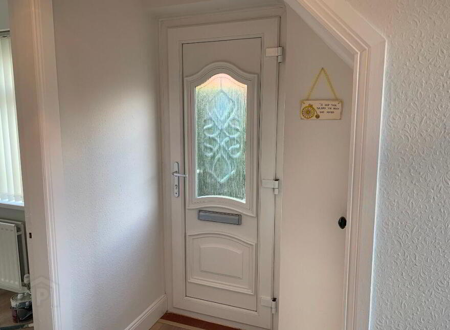 2 Chesham Gardens, Belfast, BT6 8GX