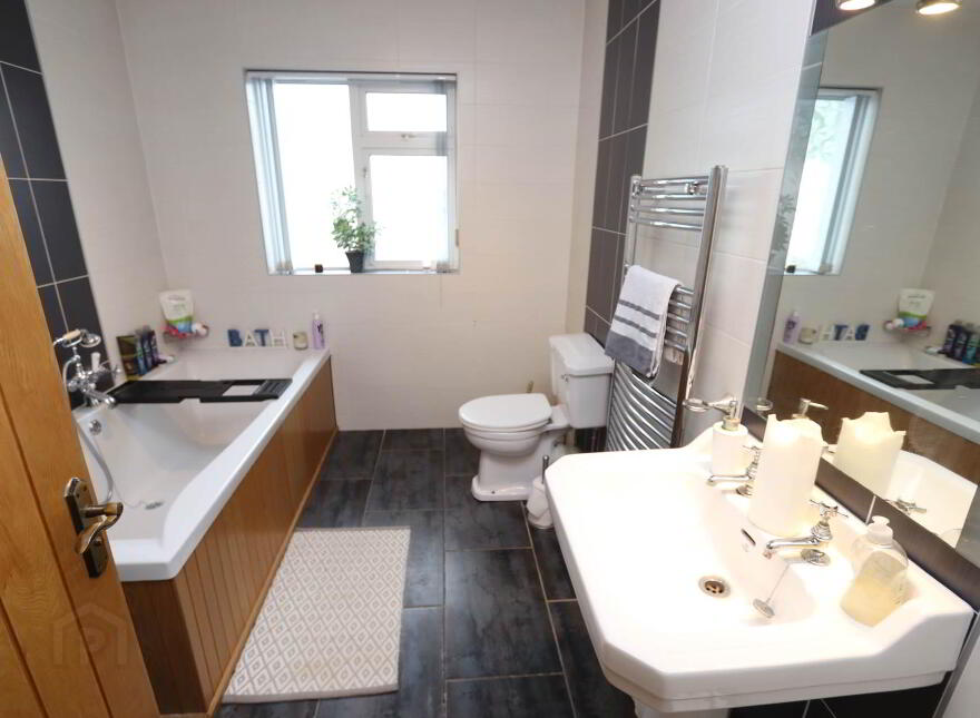 90 Aughintain Road, Tempo, BT75 0RW