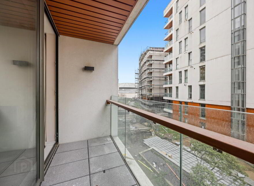 Apartment 5.18 The Arc 2E Queens Road, Belfast, BT3 9FE