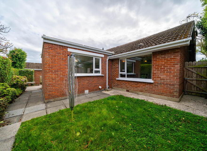 4 Marlborough Drive, Bangor, BT19 1HB