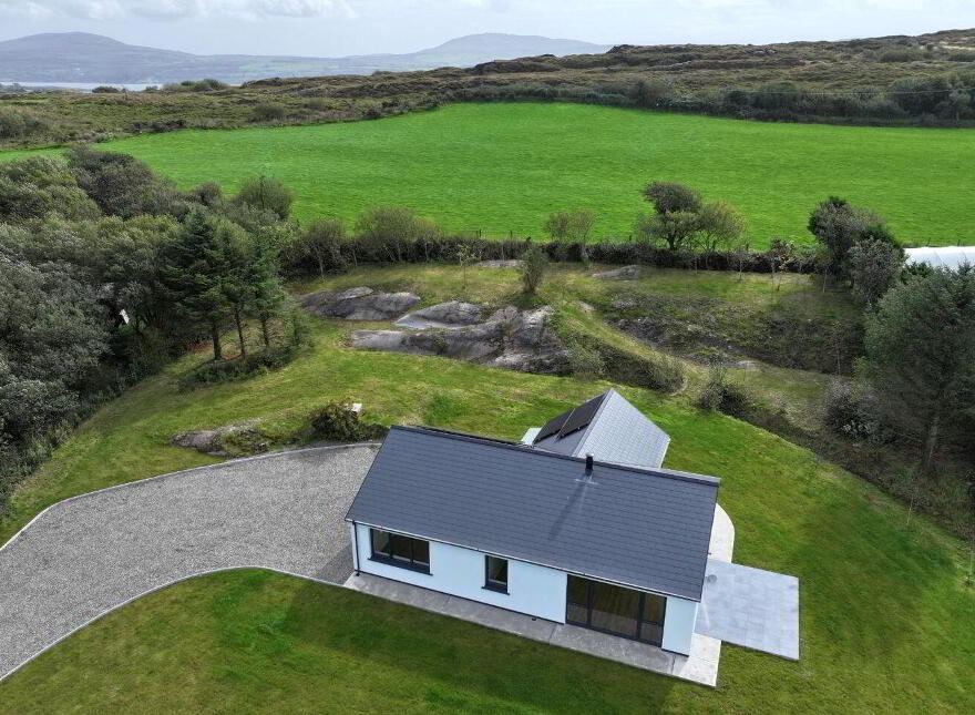 Glaneagle, Glenlough, Bantry, P75AY90