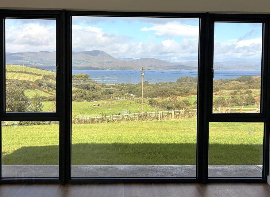 Glaneagle, Glenlough, Bantry, P75AY90