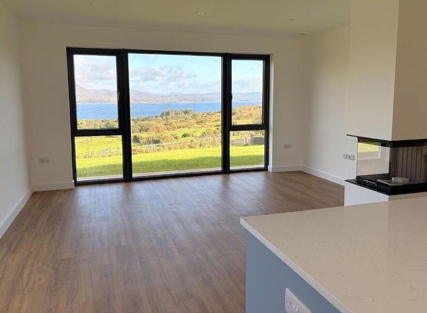 Glaneagle, Glenlough, Bantry, P75AY90