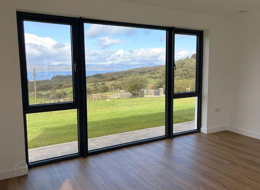 Glaneagle, Glenlough, Bantry, P75AY90