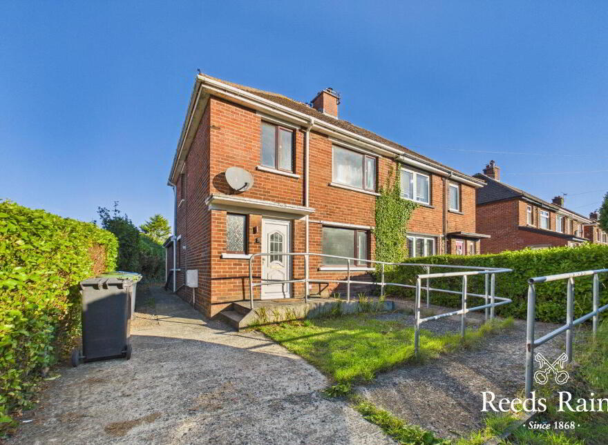 81 Churchill Park, Bangor, BT20 5RW