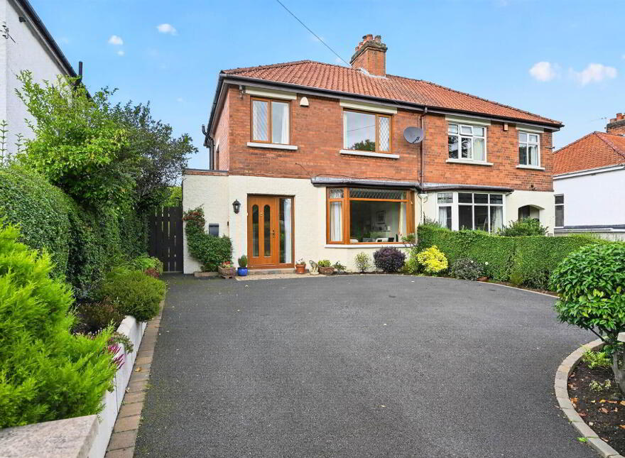 154 Kensington Road, Belfast, BT5 6NL