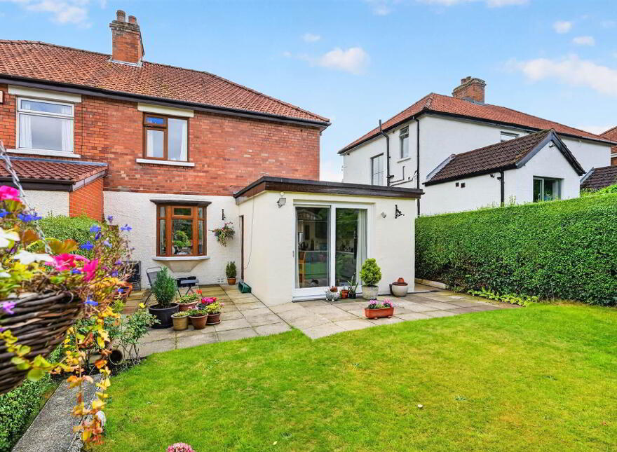 154 Kensington Road, Belfast, BT5 6NL