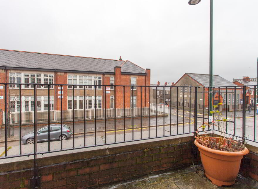 Apartment 1, 62a Templemore Avenue,, Belfast, BT5 4FT