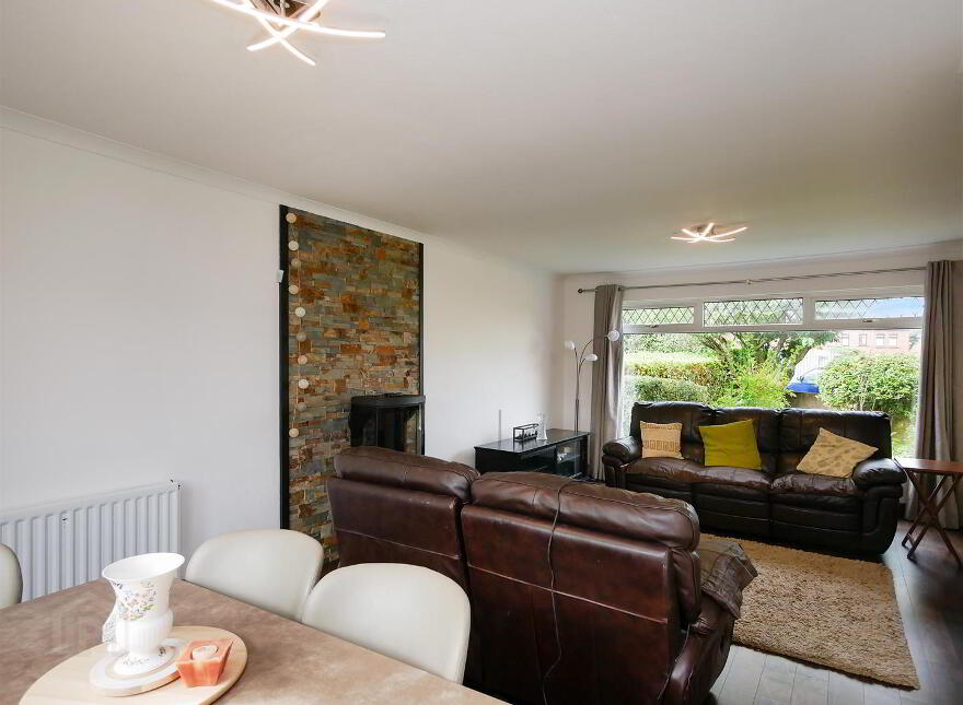 10 Glenhugh Crescent, Off Beechill Road, Belfast, BT8 7PG