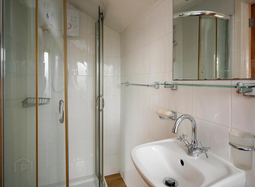 10 Glenhugh Crescent, Off Beechill Road, Belfast, BT8 7PG