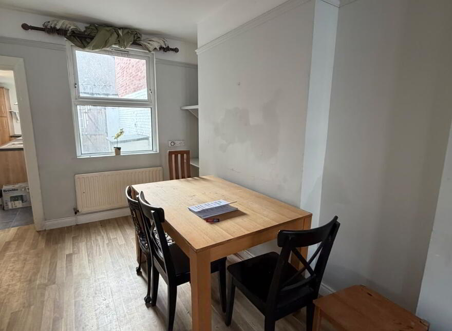 52 Melrose Street, Belfast, BT9 7DN