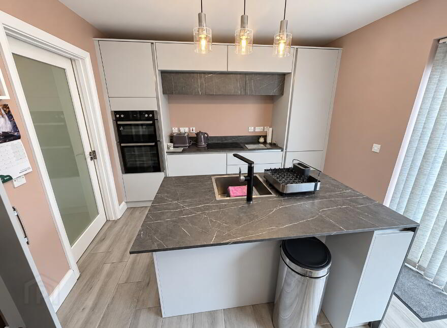 4 Westpoint Drive, Donegal Town, F94WPF1