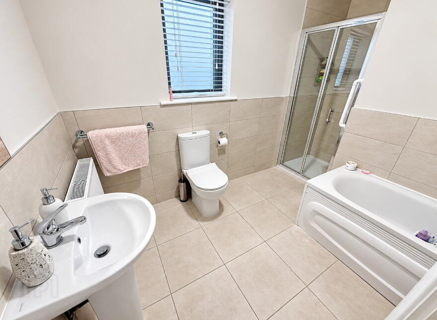 4 Westpoint Drive, Donegal Town, F94WPF1