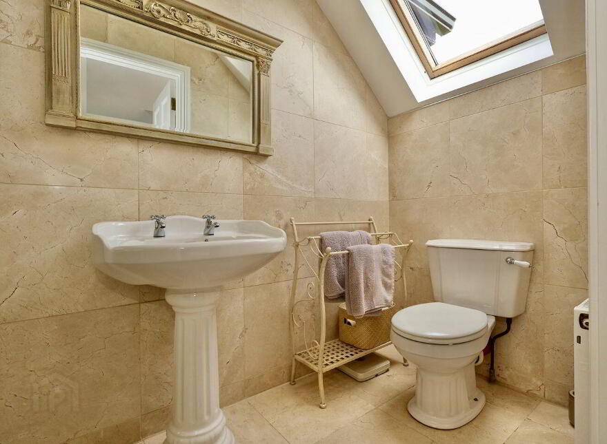 10 Cluain Ri, Barrymore, Kiltoom, N37W895