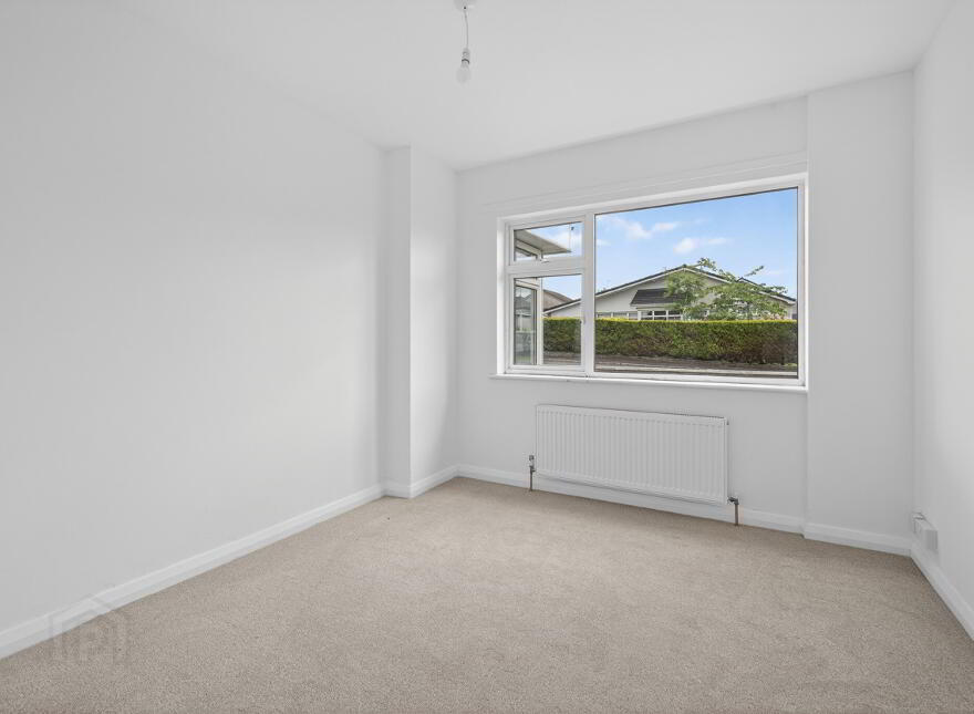 35 Rowallane Drive, Ballymena, BT43 6JF