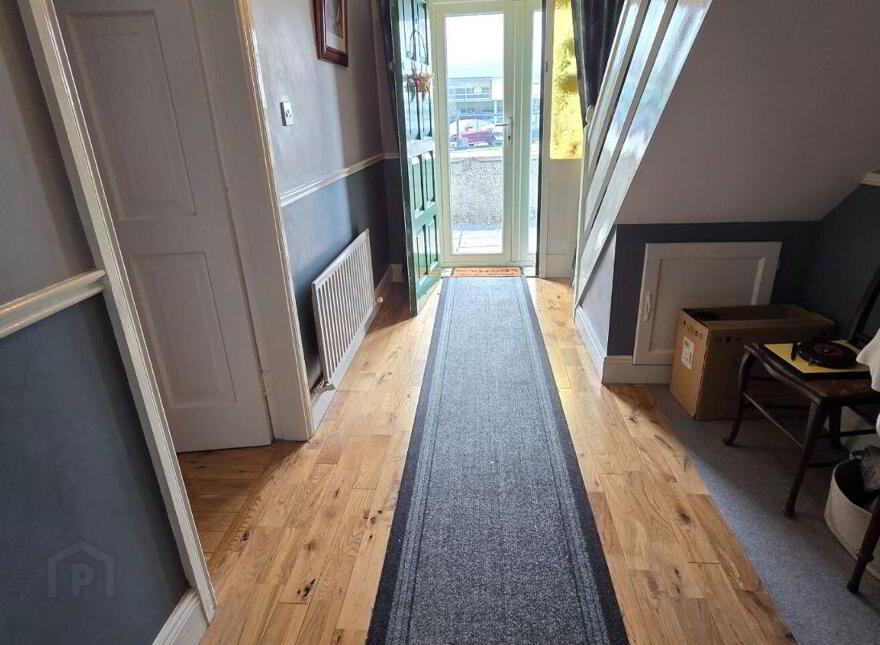 The Cottage, Mitchelstown Road, Cahir, E21FD23