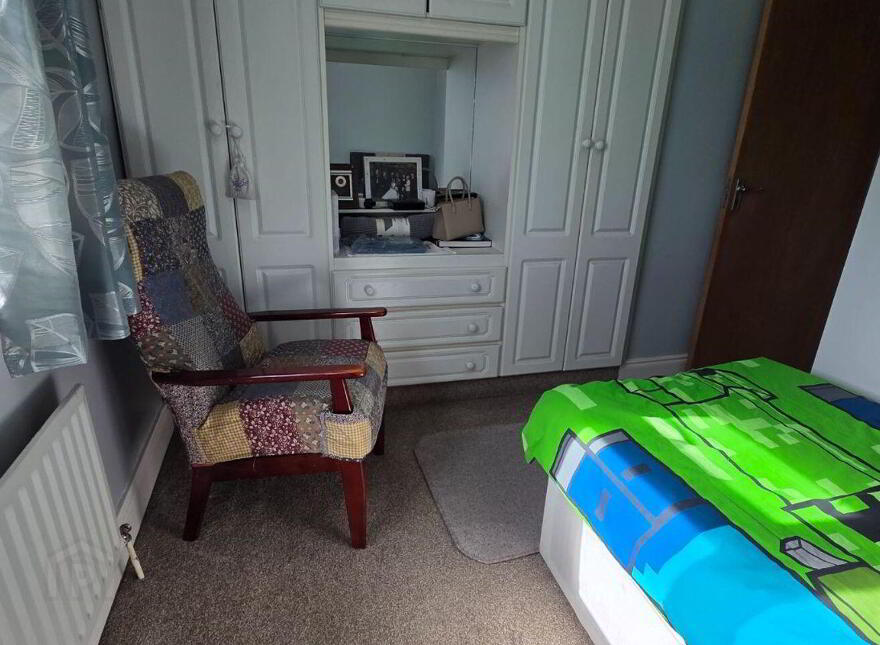 The Cottage, Mitchelstown Road, Cahir, E21FD23
