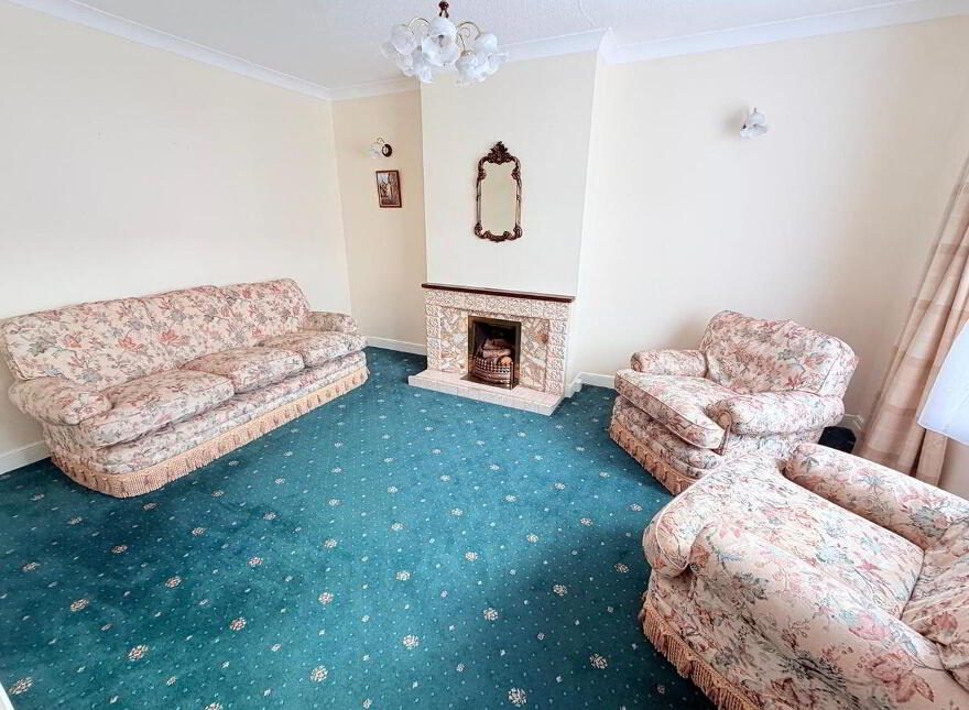 Trenarran, Nuns Walk, The Lough, T12W7V7