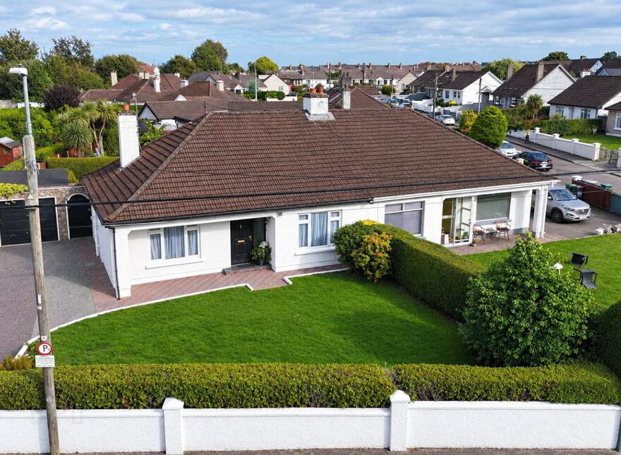 Trenarran, Nuns Walk, The Lough, T12W7V7