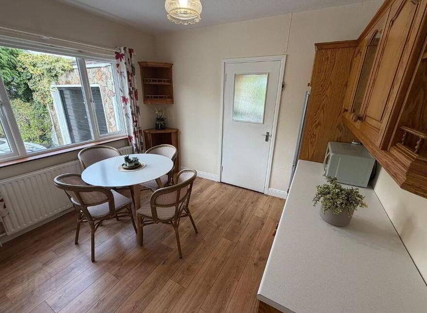 Trenarran, Nuns Walk, The Lough, T12W7V7