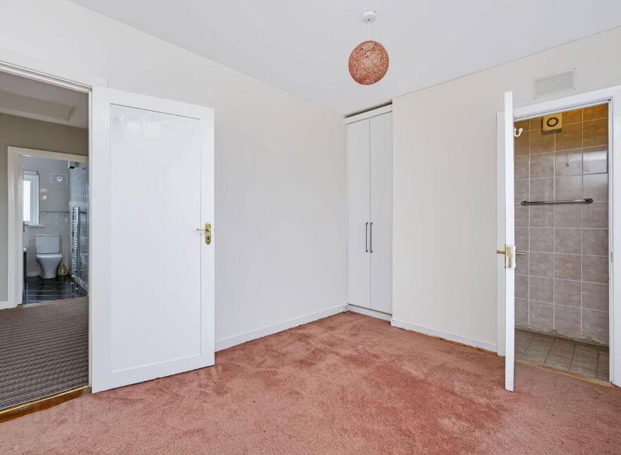 Jireh, 95 Meadow Grove, Dundrum, Dundrum, D16NH92