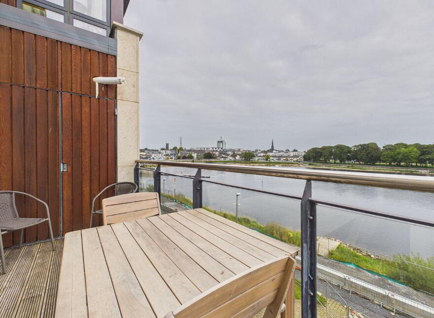 B22 Bastion Quay, Deerpark Road, Athlone, N37W596