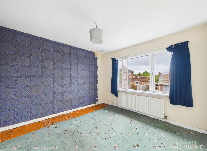 14 Glenholm Crescent, Belfast, BT8 6LS