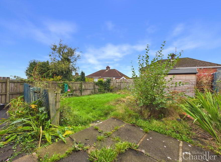 14 Glenholm Crescent, Belfast, BT8 6LS