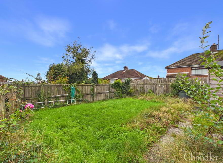 14 Glenholm Crescent, Belfast, BT8 6LS