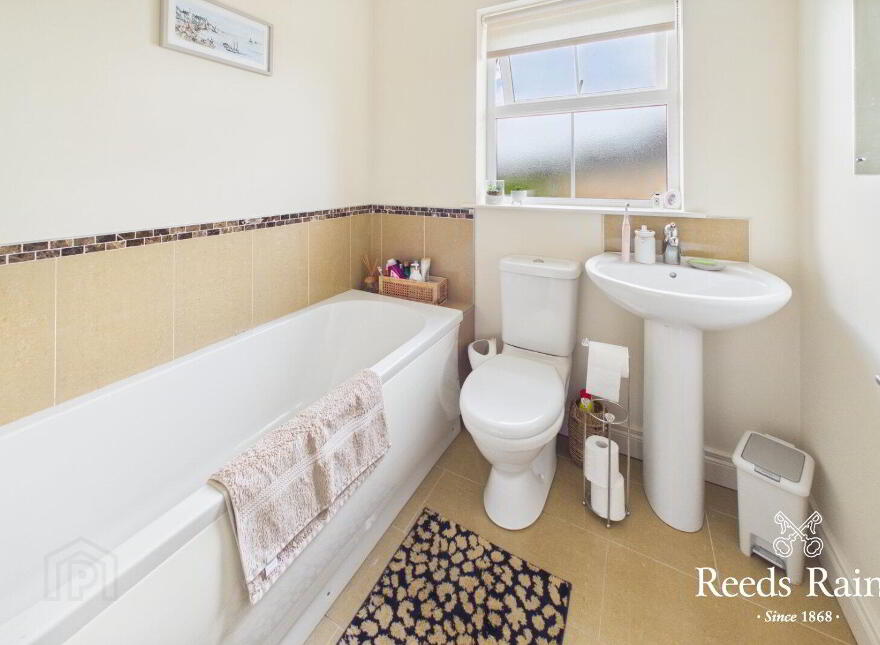 10 Mornington Way, Lisburn, BT28 2WT