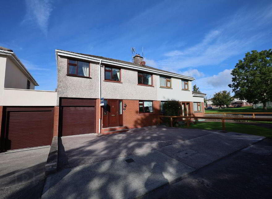 2 The Court, Waterpark, Carrigaline, P43RW02