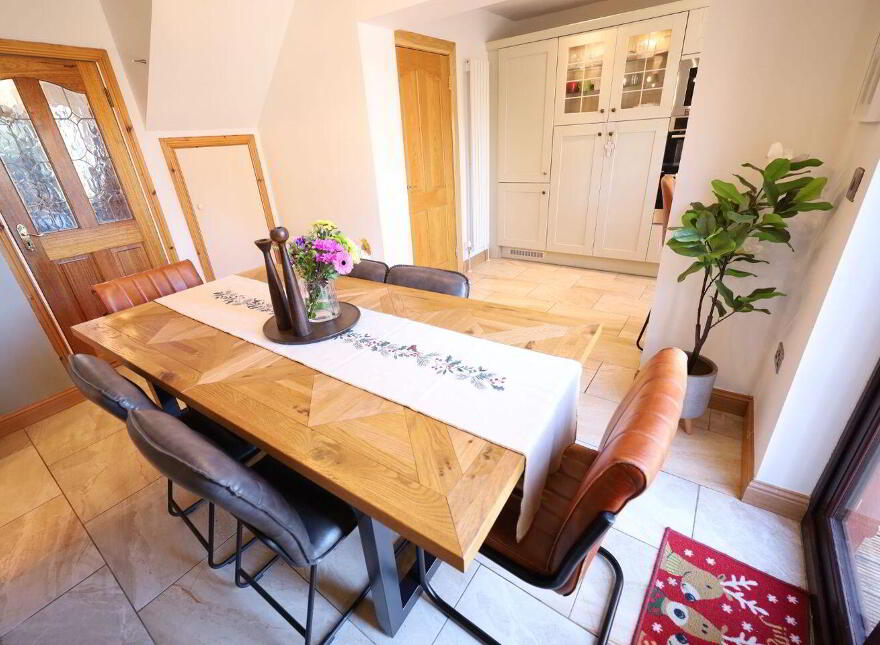 2 The Court, Waterpark, Carrigaline, P43RW02