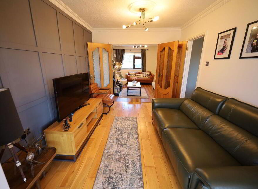 2 The Court, Waterpark, Carrigaline, P43RW02