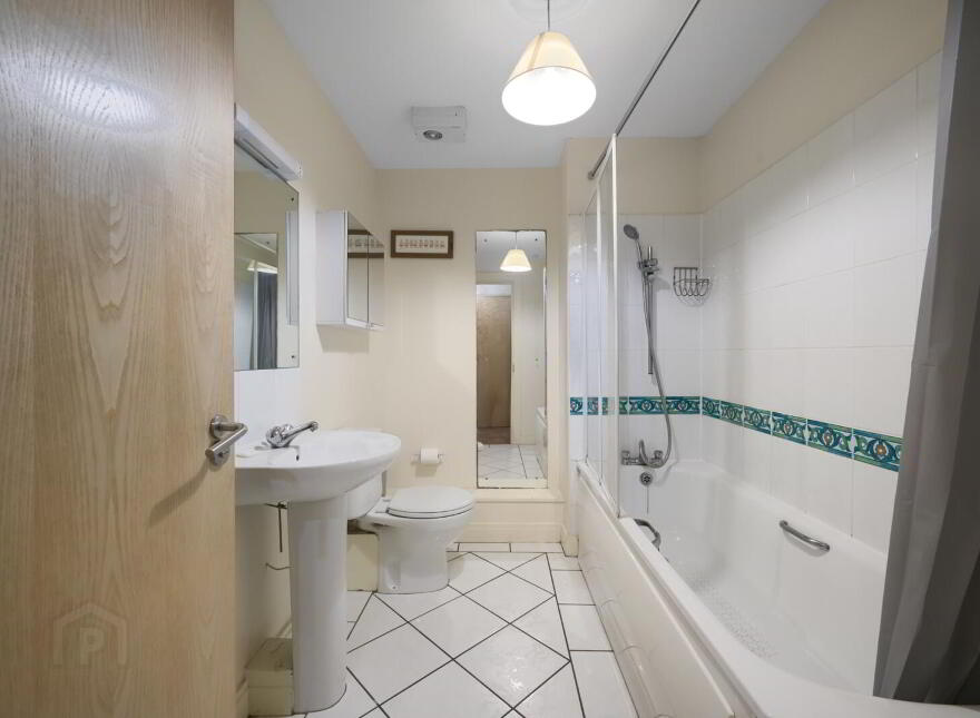 Apartment 204 Margarita Plaza 81 Adelaide Street, Belfast, BT2 8FF