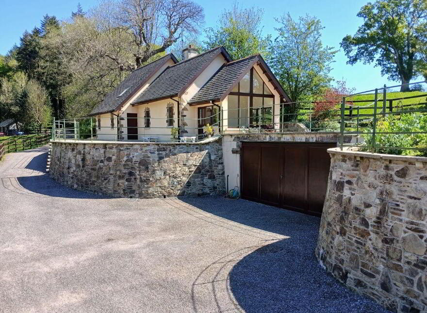 Woodbrook Lodge, Kilmurry, Kilworth, P61Y971