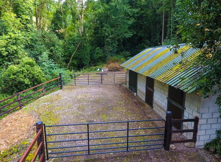 Woodbrook Lodge, Kilmurry, Kilworth, P61Y971