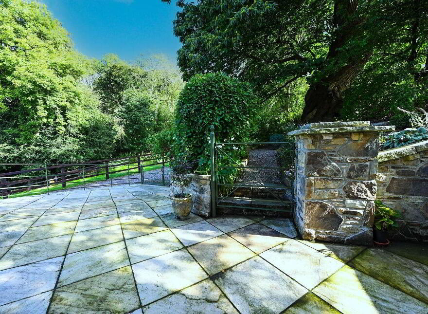 Woodbrook Lodge, Kilmurry, Kilworth, P61Y971