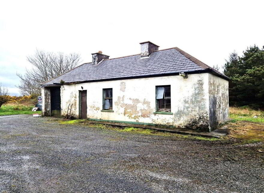 2 X Houses On, C .4 5acres, Derryconnor, Gortahork, F92VY93