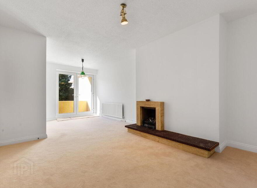 8 Woodlawn House, Woodlawn Park, Dún Laoghaire, Dun Laoghaire, A96PX39