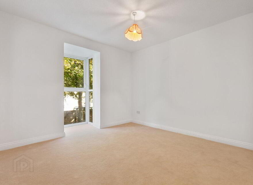 8 Woodlawn House, Woodlawn Park, Dún Laoghaire, Dun Laoghaire, A96PX39