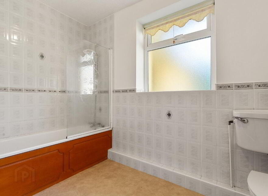 8 Woodlawn House, Woodlawn Park, Dún Laoghaire, Dun Laoghaire, A96PX39