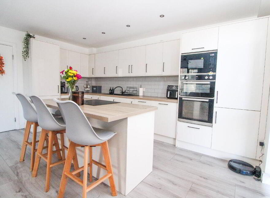 20 Losset Hall, Belgard Square, Tallaght, Tallaght, D24EF85