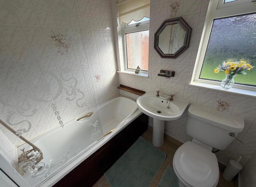 5 Conifer Avenue, Waterside, L'Derry, BT47 5QD
