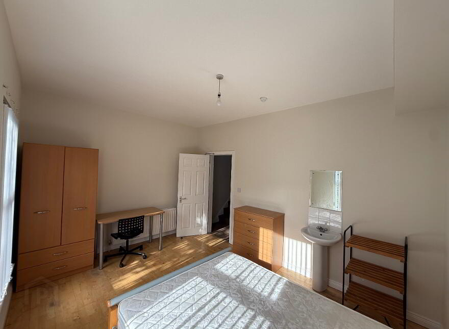 47 Delhi Street, Belfast, BT7 3AL